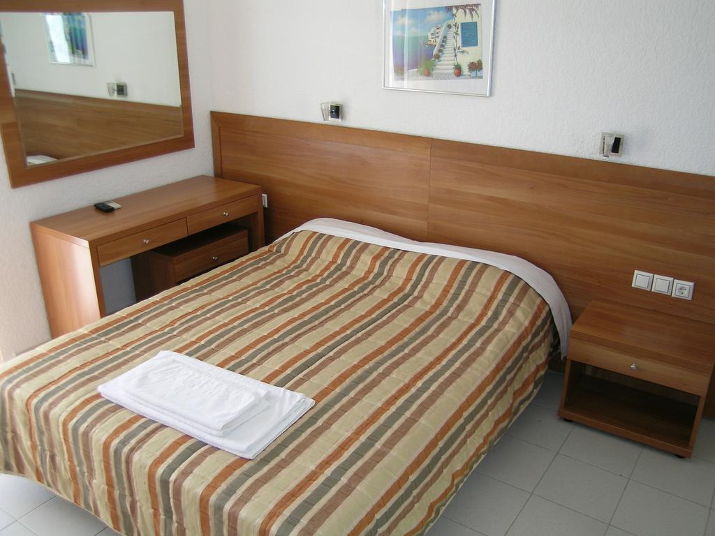 Kamares Apartments Εε Poros Town Phòng bức ảnh