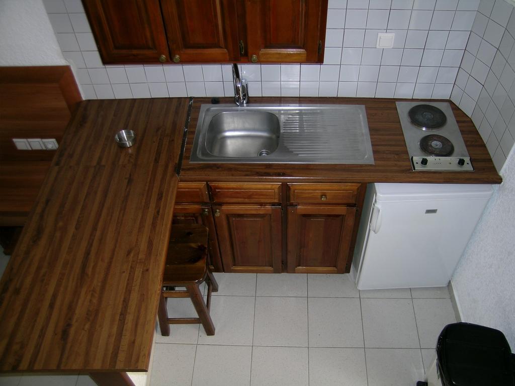 Kamares Apartments Εε Poros Town Phòng bức ảnh