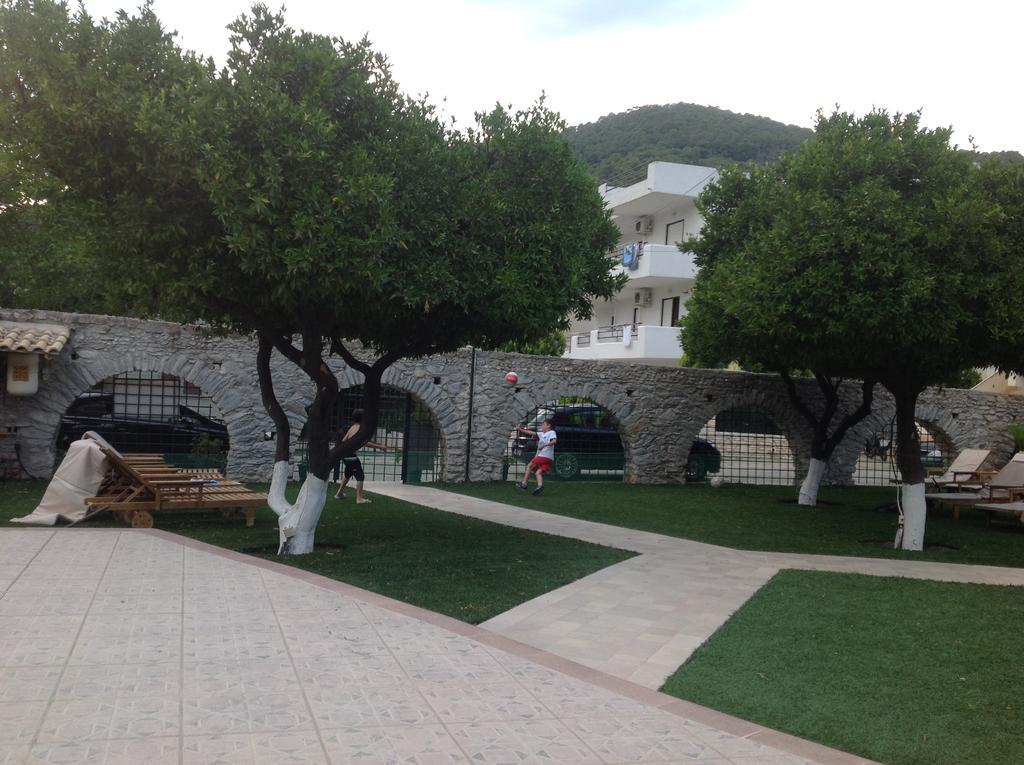 Kamares Apartments Εε Poros Town Ngoại thất bức ảnh